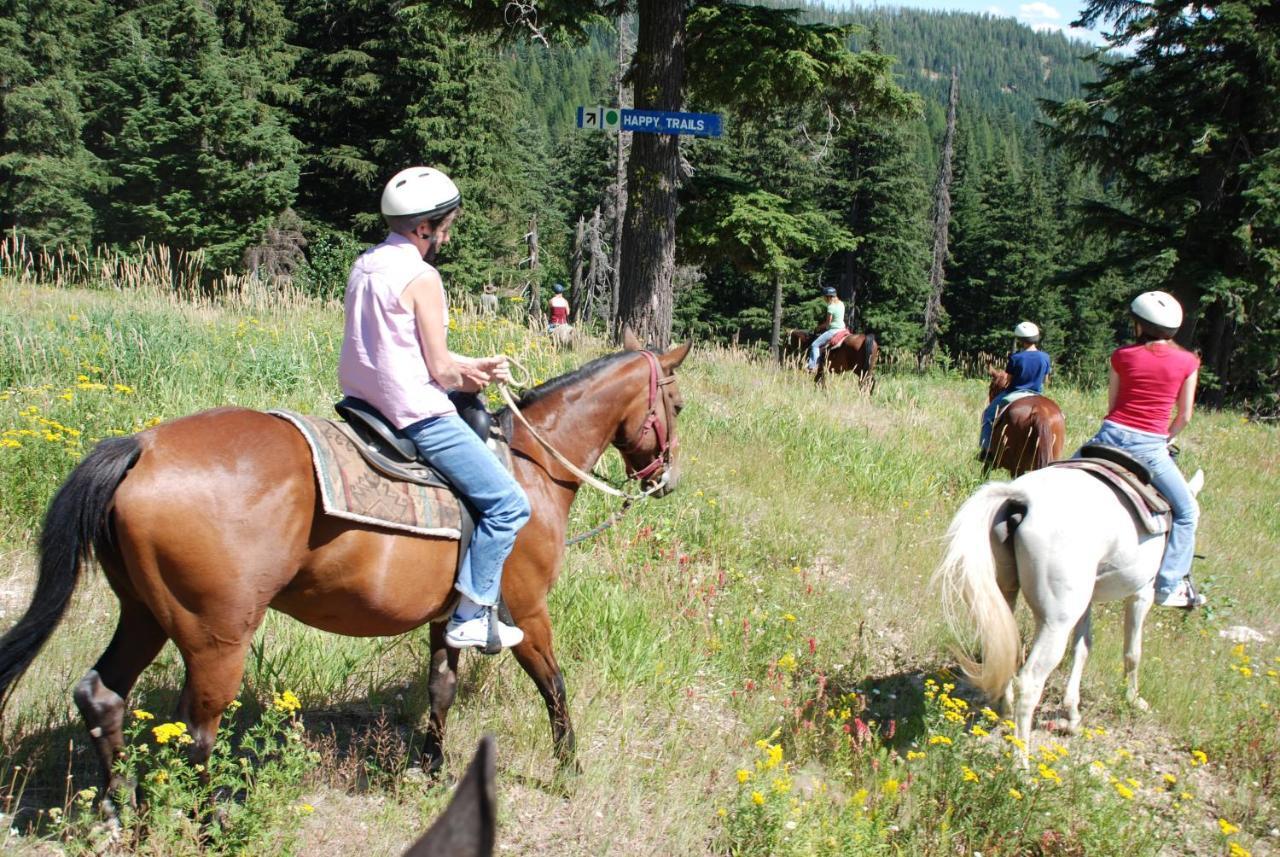 Schweitzer Mountain Resort Selkirk Lodge Sandpoint Esterno foto